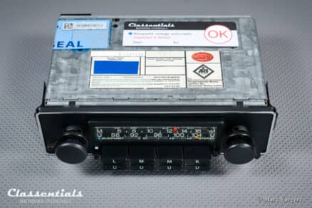 SOLD to Japan: BLAUPUNKT KÖLN STEREO Very Rare TOP-END Vintage Original Classic Car Auto Radio for Ferrari 308 and Other Exclusive Cars 1975 - 1980, Including Classentials Deluxe Stereo Bluetooth Module! - Image 7