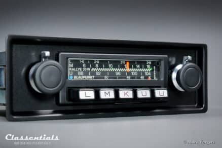 SOLD: SUPER RARE Brand New BLAUPUNKT FRANKFURT  STEREO RALLYE 20W TOP-END Classic Car Auto Radio SET for 1974 - 1978 Porsche 911 / 930 G-Series Models - Including Classentials DeLuxe Stereo Bluetooth Module! - Image 2