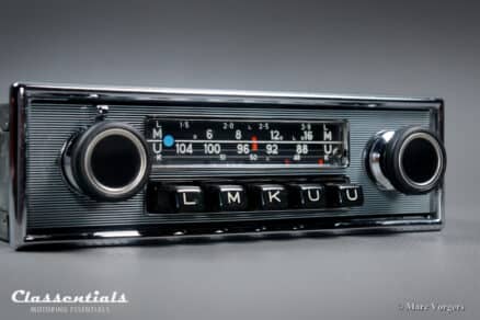SOLD to France: BLAUPUNKT FRANKFURT 1970 High-End Vintage Original Auto Radio for Mercedes-Benz 1968 – 1975 and Other Luxury Cars of the Period - Including Classentials Deluxe Bluetooth Module! - Image 2