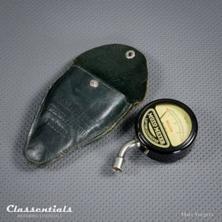 Vintage Original MotoMeter 1930s - 1950s Tyre tire Pressure Meter Gauge in Original Black Leather Pouch