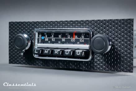 SOLD to Australia: Blaupunkt Frankfurt 1972 Vintage Original High-End Classic Car Auto Radio for Porsche 911 / 912 F-Series Cars 1968 - 1973, Including Classentials DeLuxe Bluetooth Module! - Image 7