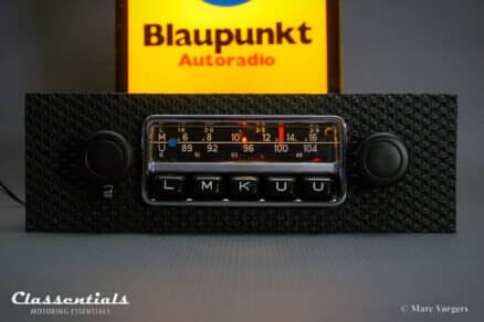 SOLD to Australia: Blaupunkt Frankfurt 1972 Vintage Original High-End Classic Car Auto Radio for Porsche 911 / 912 F-Series Cars 1968 - 1973, Including Classentials DeLuxe Bluetooth Module! - Image 8