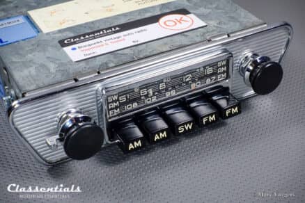 Blaupunkt Bluespot Frankfurt Y Z 1967 1968 Jaguar E-type XK-E Autoradio Auto Radio Oldtimer Classic Car Classentials Bluetooth