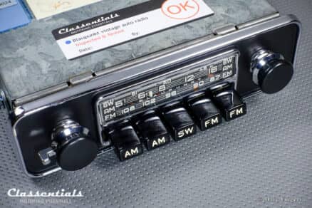 Blaupunkt Bluespot Frankfurt Y Z 1967 1968 Jaguar E-type XK-E Autoradio Auto Radio Oldtimer Classic Car Classentials Bluetooth