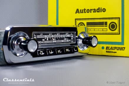 SOLD to Belgium: BLAUPUNKT ESSEN Y 1967 Vintage Original 6/12 Volt Auto Radio for Cars of the Period 1958-1968! - 6 Volt / 12 Volt Bluetooth Prepared for 12 Volt Negative Ground Cars - Image 3