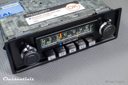 SOLD to the United States: BLAUPUNKT FRANKFURT STEREO Very Rare 1970s Vintage Original High-End Auto Radio for Porsche 911 / 930 G-Series Models 1974 - 1980 INCLUDING Classentials Deluxe BLUETOOTH Module - Image 5
