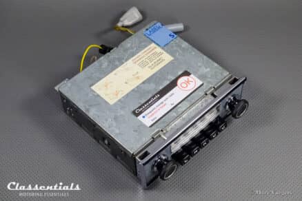 SOLD to Germany: BLAUPUNKT FRANKFURT (S) Z-Series 1968 Rare High-End Vintage Original Auto Radio for Mercedes-Benz and Other Luxury Cars 1968 - 1976 INCLUDING Classentials Deluxe BLUETOOTH Module - Image 11