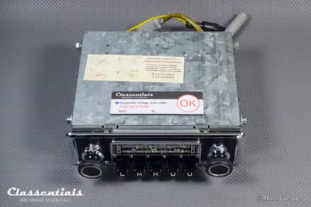 SOLD to the Netherlands: BLAUPUNKT FRANKFURT (S) Z-Series 1968 Rare High-End Vintage Original Auto Radio for Luxury Sports Cars of the 1960s & Early 1970s – 6 Volt / 12 Volt Bluetooth Prepared for 12 Volt Negative Ground Cars - Image 11