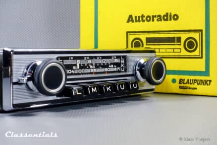 SOLD to Portugal: BLAUPUNKT FRANKFURT (S) Z-Series 1968 Rare High-End Vintage Original Auto Radio for Jaguar Mk II, Rover P5B, Aston Martin DB 6 & Other 1960s Luxury Cars, INCLUDING Classentials Deluxe BLUETOOTH Module - Image 3