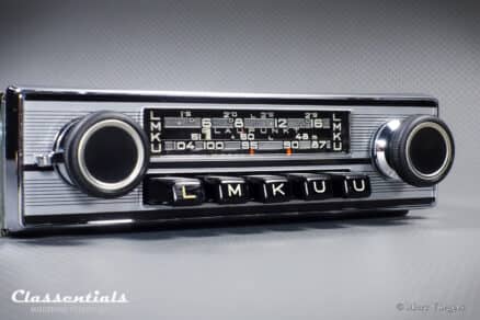 SOLD to Portugal: BLAUPUNKT FRANKFURT (S) Z-Series 1968 Rare High-End Vintage Original Auto Radio for Jaguar Mk II, Rover P5B, Aston Martin DB 6 & Other 1960s Luxury Cars, INCLUDING Classentials Deluxe BLUETOOTH Module - Image 4