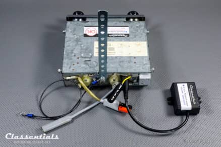 SOLD to Portugal: BLAUPUNKT FRANKFURT (S) Z-Series 1968 Rare High-End Vintage Original Auto Radio for Jaguar Mk II, Rover P5B, Aston Martin DB 6 & Other 1960s Luxury Cars, INCLUDING Classentials Deluxe BLUETOOTH Module - Image 14