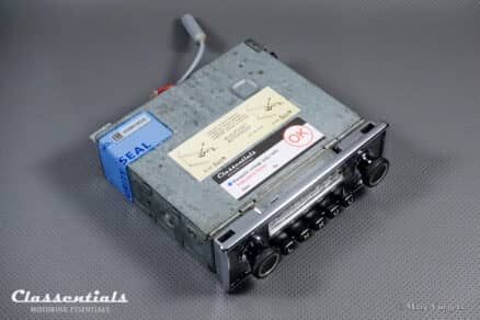 SOLD to the United States: BLAUPUNKT FRANKFURT 1970s High-End Vintage Original Auto Radio for Mercedes-Benz 1968 – 1975 and Other Luxury Cars of the Period - INCLUDING Classentials Deluxe BLUETOOTH Module - Image 13