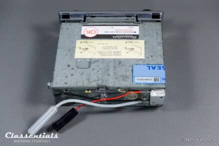 SOLD to the United States: BLAUPUNKT FRANKFURT 1970s High-End Vintage Original Auto Radio for Mercedes-Benz 1968 – 1975 and Other Luxury Cars of the Period - INCLUDING Classentials Deluxe BLUETOOTH Module - Image 16