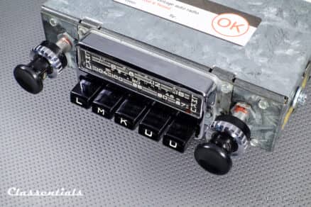 SOLD to the Netherlands: BLAUPUNKT FRANKFURT X 1966 Vintage Original High-End Auto Radio for Early Porsche 901 / 911 / 912 F-Series Cars with Aluminium Dashboard Finish - INCLUDING Classentials Deluxe BLUETOOTH Module - Image 5