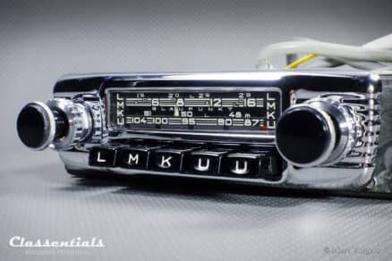 SOLD to the United States: BLAUPUNKT FRANKFURT X 1966 Vintage Original High-End Auto Radio for Austin Healey, MG MGA / MGB, Jaguar E-type / MK 2 - 6 Volt / 12 Volt Bluetooth Prepared for 12 Volt Negative Ground Cars - Image 7