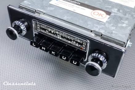 SOLD to the United States: BLAUPUNKT FRANKFURT X 1966 Vintage Original High-End Auto Radio for Austin Healey, MG MGA / MGB, Jaguar E-type / MK 2 - 6 Volt / 12 Volt Bluetooth Prepared for 12 Volt Negative Ground Cars - Image 12