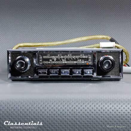 SOLD to Belgium: BLAUPUNKT KÖLN X 1960s Super Rare TOP-END Vintage Original Auto Radio for Mercedes-Benz 220/250/280 S/SE (W108/W109 W111/W112) and 230/250 SL (W113) - INCLUDING Classentials Deluxe BLUETOOTH Module