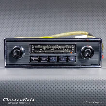 SOLD to Belgium: BLAUPUNKT KÖLN X 1960s Super Rare TOP-END Vintage Original Auto Radio for Mercedes-Benz 220/250/280 S/SE (W108/W109 W111/W112) and 230/250 SL (W113) - INCLUDING Classentials Deluxe BLUETOOTH Module
