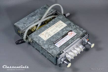 SOLD to Australia: BLAUPUNKT KÖLN X 1960s Super Rare TOP-END Vintage Original Auto Radio With 'IVORY' Knobs for Mercedes-Benz 190 SL - INCLUDING Classentials Deluxe BLUETOOTH Module - Image 10