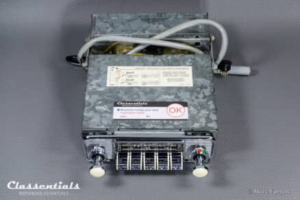 SOLD to Australia: BLAUPUNKT KÖLN X 1960s Super Rare TOP-END Vintage Original Auto Radio With 'IVORY' Knobs for Mercedes-Benz 190 SL - INCLUDING Classentials Deluxe BLUETOOTH Module - Image 11