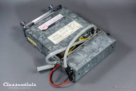 SOLD to Australia: BLAUPUNKT KÖLN X 1960s Super Rare TOP-END Vintage Original Auto Radio With 'IVORY' Knobs for Mercedes-Benz 190 SL - INCLUDING Classentials Deluxe BLUETOOTH Module - Image 13