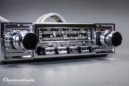 BUILT TO ORDER: BLAUPUNKT KÖLN Y 1960s Super Rare TOP-END Vintage Original Auto Radio for 1960's Bizzarini, Maserati, Lamborghini, and Ferrari 250 / 275 / 330 - INCLUDING Classentials Deluxe BLUETOOTH Module - Image 6