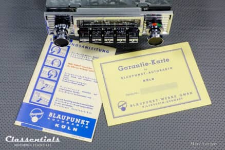 SOLD to the Netherlands: BLAUPUNKT KÖLN Y 1960s Super Rare TOP-END Vintage Original Auto Radio for Ferrari 250 / 275 / 330, Bizzarini 5300, Maserati 3500 / Sebring, Lamborghini 400 GT - INCLUDING Classentials Deluxe BLUETOOTH Module - Image 9