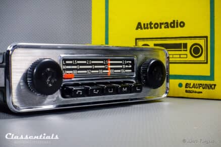 SOLD to Croatia: BLAUPUNKT EMDEN B, 1972 Vintage Original Classic Car Auto Radio for VW BEETLE With Metal Dashboard 1968 – 1973, Including Classentials Deluxe Bluetooth Module! - Image 3
