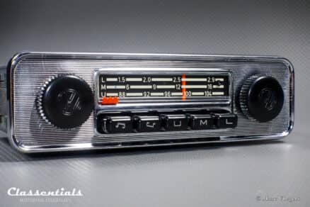 SOLD to Croatia: BLAUPUNKT EMDEN B, 1972 Vintage Original Classic Car Auto Radio for VW BEETLE With Metal Dashboard 1968 – 1973, Including Classentials Deluxe Bluetooth Module! - Image 5