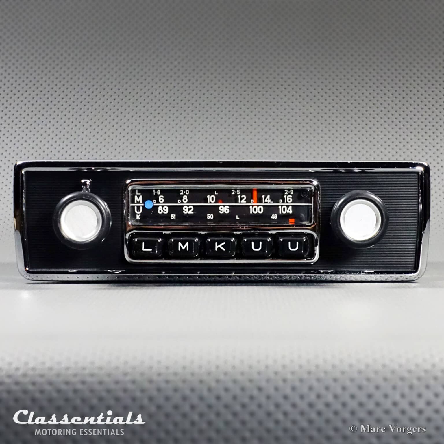 Radio Knobs & Tone Control Set For Blaupunkt Frankfurt – Classic Car Stereo Replacement