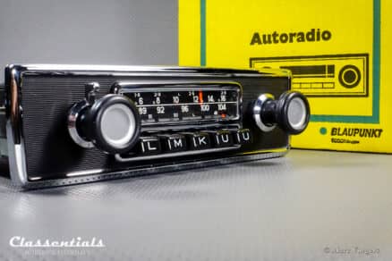SOLD to Switzerland: Blaupunkt Frankfurt 1972 Vintage Original High-End Classic Car Auto Radio for BMW E9 CS / CSI and 02-Series E10 Sedan / Touring / Ti / Tii / Baur Models 1966 - 1974 INCLUDING Classentials Deluxe BLUETOOTH Module - Image 3