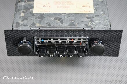 SOLD to the United States: Blaupunkt Frankfurt 1969/70 Vintage Original High-End Classic Car Auto Radio for Porsche 911 / 912 F-Series Cars 1968 - 1973 Including Classentials DeLuxe Bluetooth Module! - Image 6