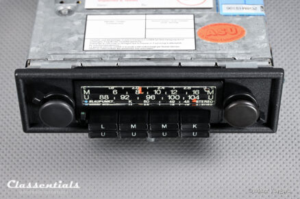 BLAUPUNKT FRANKFURT STEREO 7635 HIGH-END Vintage Original Auto Radio for Ferrari 512, Porsche 928, and Other Exclusive Sports Cars 1975 - 1982, Including Classentials Deluxe Stereo Bluetooth Module! - Image 6