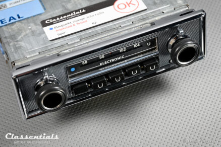 BLAUPUNKT WIESBADEN ELECTRONIC Ultra Rare Top End 1970s Vintage Original Auto Radio for Mercedes-Benz and Other Luxury Cars of the 1970s, Including Classentials Deluxe Bluetooth Module! - Image 4