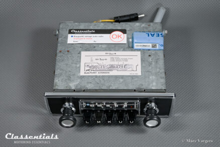 BUILT TO ORDER - BLAUPUNKT FRANKFURT STEREO 1970 ULTRA RARE Vintage Original TOP-END Classic Car Auto Radio for BMW E9 CS, E10 2002 and Other Exclusive Cars 1965 - 1975, Including Classentials Deluxe Stereo Bluetooth Module! - Image 9