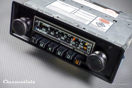 SOLD to the United States: BLAUPUNKT FRANKFURT STEREO SUPER ARIMAT 18 Watt HIGH-END Vintage Original Auto Radio for PORSCHE 911 / 930 G-Series 1978 - 1985, Including Classentials Deluxe Stereo Bluetooth Module and Original Owners Manual! - Image 7