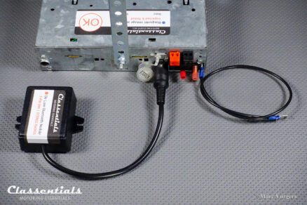 SOLD to the United States: BLAUPUNKT FRANKFURT STEREO SUPER ARIMAT 18 Watt HIGH-END Vintage Original Auto Radio for PORSCHE 911 / 930 G-Series 1978 - 1985, Including Classentials Deluxe Stereo Bluetooth Module and Original Owners Manual! - Image 13