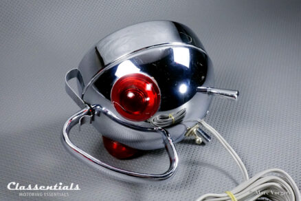Super Rare Vintage Original 1950s / 1960s WIPAC "Search Knight" 12V Hand Inspection Lamp - Image 7