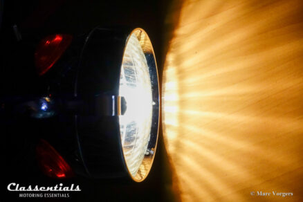 Super Rare Vintage Original 1950s / 1960s WIPAC "Search Knight" 12V Hand Inspection Lamp - Image 9