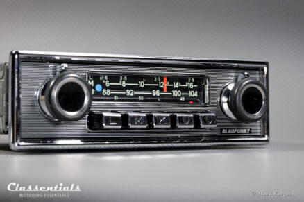 BLAUPUNKT KARLSRUHE DELUXE 7632 Very Rare Vintage Original High-End Classic Car Auto Radio for Mercedes-Benz and Other Luxury Cars 1968 -1978, Including Classentials Deluxe Bluetooth Module! - Image 5