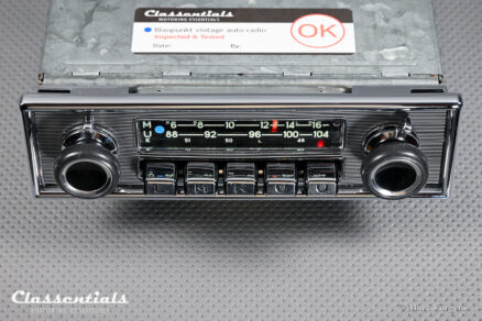 BLAUPUNKT KARLSRUHE DELUXE 7632 Very Rare Vintage Original High-End Classic Car Auto Radio for Mercedes-Benz and Other Luxury Cars 1968 -1978, Including Classentials Deluxe Bluetooth Module! - Image 6