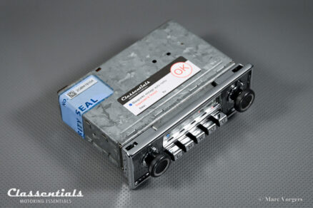 BLAUPUNKT KARLSRUHE DELUXE 7632 Very Rare Vintage Original High-End Classic Car Auto Radio for Mercedes-Benz and Other Luxury Cars 1968 -1978, Including Classentials Deluxe Bluetooth Module! - Image 9