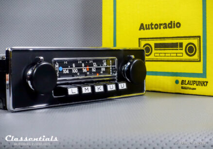 BUILT TO ORDER: BLAUPUNKT FRANKFURT STEREO 1969/71 ULTRA RARE Vintage Original TOP-END Classic Car Auto Radio for Audi 100, Porsche 911, Jaguar E-type S3 and Other Classic Cars with 1-DIN Dashboard Radio Aperture, Including Classentials Deluxe Stereo Bluetooth Module! - Image 2