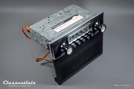 BUILT TO ORDER: Blaupunkt Münster 1970s Vintage Original High-End Classic Car Auto Radio for BMW 02-Series E10 Sedan / Touring / Ti / Tii / Baur Models 1966 - 1974 with Console Front, Speaker AND Classentials Deluxe Bluetooth Module! - Image 2