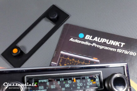 SOLD to Sweden: BLAUPUNKT FRANKFURT STEREO SUPER ARIMAT 18 Watt HIGH-END Vintage Original Auto Radio for Mercedes-Benz and ALL Classic Cars with 1-DIN Radio Aperture 1978 - 1985, Including Classentials Deluxe Stereo Bluetooth Module! - Image 13