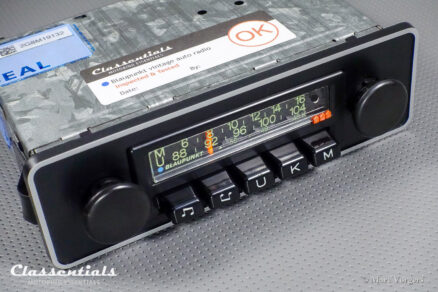 BLAUPUNKT MANNHEIM K Vintage Original Classic Car Universal Auto Radio for Cars Built between 1972 - 1982. Including 1-DIN Mount and Classentials Deluxe Bluetooth Module! - Image 5
