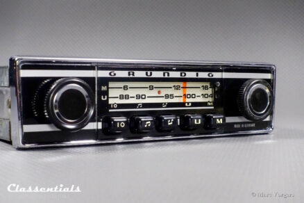 SOLD to the United States: GRUNDIG WELTKLANG WK 2003 Vintage Original Auto Radio for Light Sporty Cars Built between 1968 – 1975. Including Classentials Deluxe Bluetooth Module! - Image 3