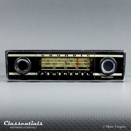 GRUNDIG WELTKLANG WK 4002 Vintage Original Auto Radio for Light Sporty Cars Built between 1968 – 1975, Including Classentials Deluxe Bluetooth Module!