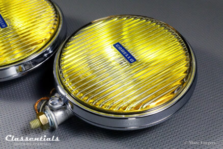 CARELLO PF160 MIRAGE Vintage Original 1960s Wide-Beam Fog / Cornering Lamps, Alfa Romeo, BMW, Fiat, Lancia and Other Cars – NEW OLD STOCK - One Lamp has a Blemish on the Chrome - Image 4