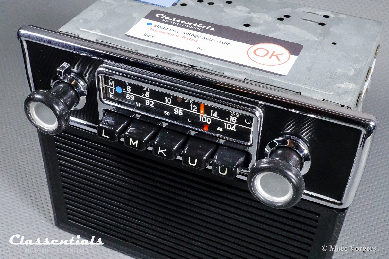 Blaupunkt Bluespot Frankfurt 1972 Vintage Original HIGH-END Classic Car Auto Radio BMW 02-Series E10 Ti Tii Baur Models 1966 - 1974 Speaker Grille Classentials Bluetooth